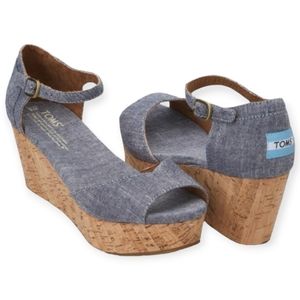 Toms Chambray Denim Cork Wedge Peep Toe Sandals size 7